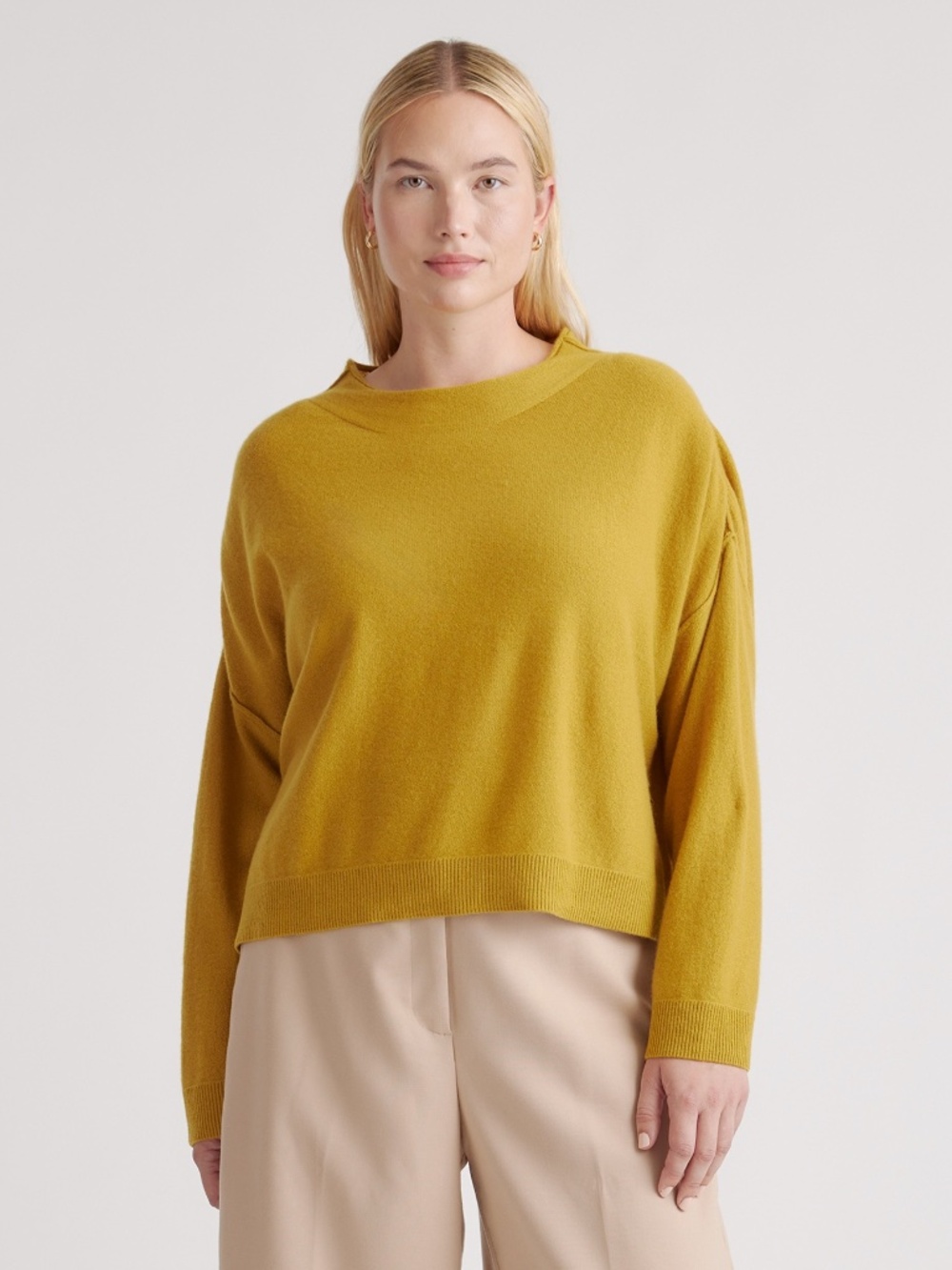 Women's Quince Mongolian Cashmere Mock Neck Sweater Size Large in Spicy Mustard